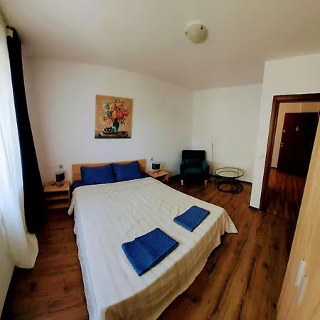 Aпартамент-софия/ Newhome Lux * Sofia